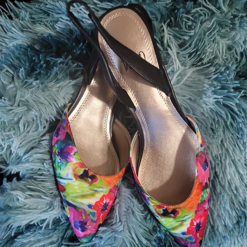 5/$25 floral heels